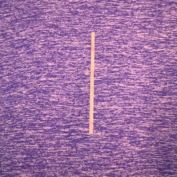 EUC Authentic Nike long sleeve women’s Dry Fit Running Top in a heathery purple - Picture 13 of 16